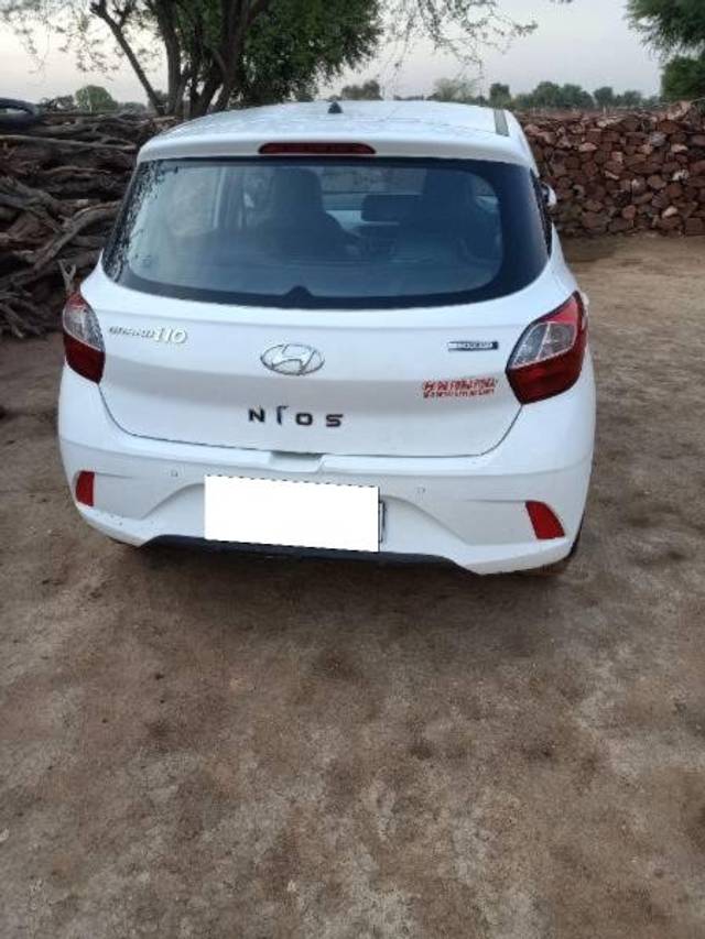 https://images10.gaadi.com/usedcar_image/4603519/original/processed_741c7f3f-f685-4037-855a-3197c1ae77c6.jpg?imwidth=6401