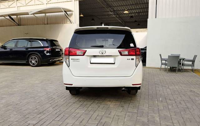 https://images10.gaadi.com/usedcar_image/4603525/original/processed_55f89a54ba651679d2e3289c213b6066.jpeg?imwidth=6401