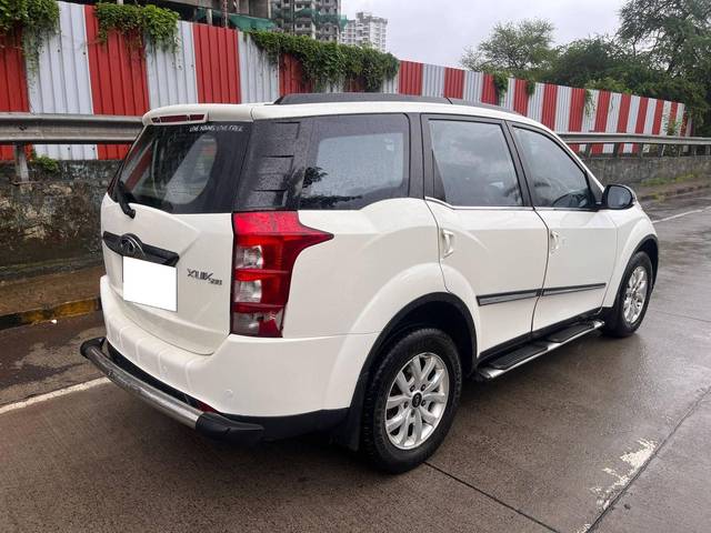 https://images10.gaadi.com/usedcar_image/4603602/original/processed_2e96c5b4a52184f7f8e33d071ce33429.jpg?imwidth=6402