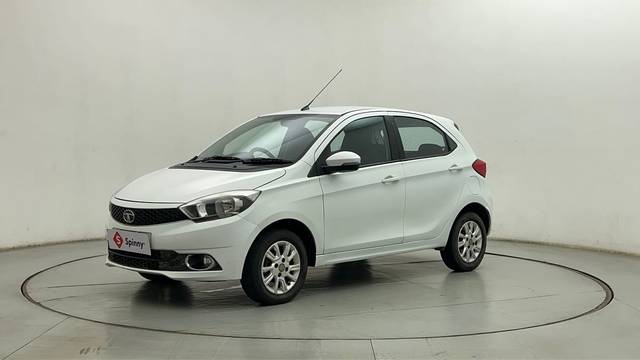 https://images10.gaadi.com/usedcar_image/4603638/original/626d0b5bc6c93fe20c2a3b2448982839.JPG?imwidth=6400
