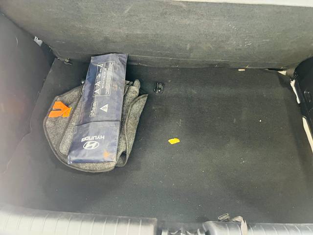 https://images10.gaadi.com/usedcar_image/4603640/original/45eb508a7a7f30a308da3306f268efed.jpg?imwidth=6402