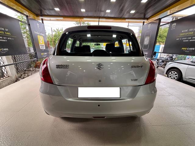 https://images10.gaadi.com/usedcar_image/4603643/original/processed_feb02a3da42bff7b09796b6ffb21b4bd.jpg?imwidth=6402