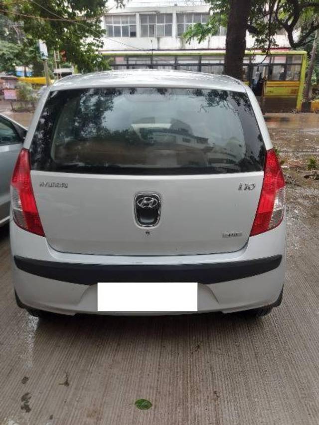 https://images10.gaadi.com/usedcar_image/4603653/original/processed_462132fb-a208-48f2-a61b-928187187c6d.jpg?imwidth=6401