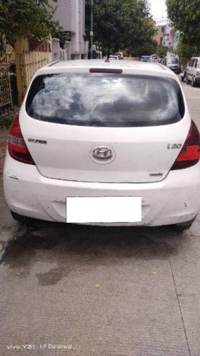 https://images10.gaadi.com/usedcar_image/4603660/original/processed_9a3e09bd-87d9-4c62-aa94-4a498ffd9f11.jpg?imwidth=6402