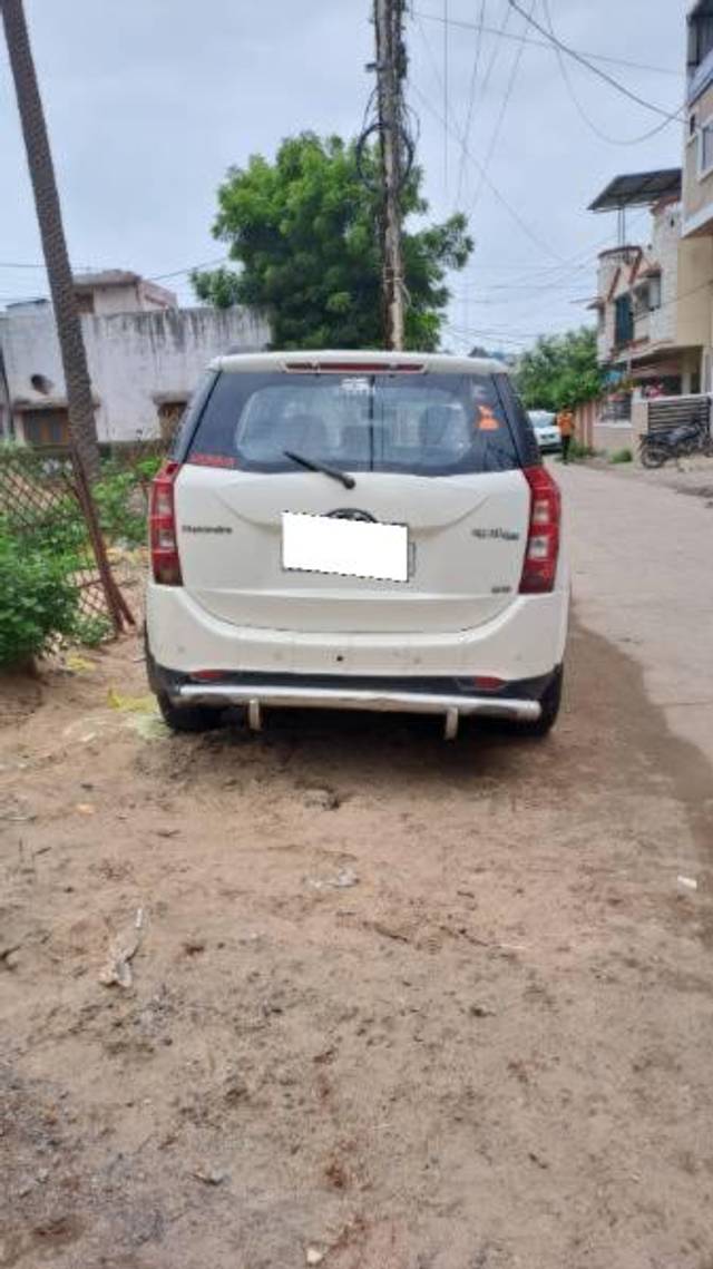 https://images10.gaadi.com/usedcar_image/4603673/original/processed_483ca0a6-b114-4f66-b83a-dc7a7d07001b.jpg?imwidth=6401
