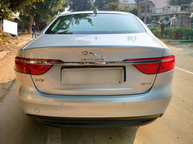 https://images10.gaadi.com/usedcar_image/4603678/original/processed_ae359b19cef929e5cdc1c1711ad0e3e4.jpg?imwidth=6401