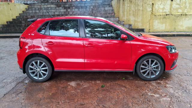 https://images10.gaadi.com/usedcar_image/4603690/original/processed_79629d0d84ba354ad076501add91337b.jpg?imwidth=6401