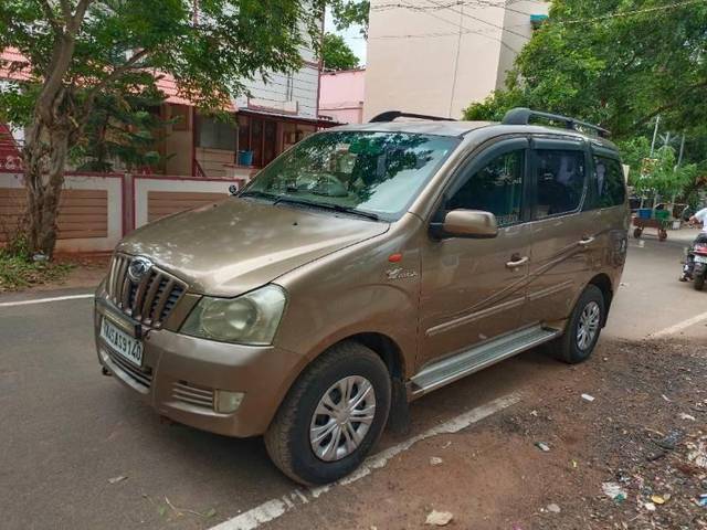 https://images10.gaadi.com/usedcar_image/4603697/original/processed_processed_3f1c46b6-528b-48b0-9d7f-c2f95a17dde8.jpg?imwidth=6402