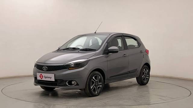 https://images10.gaadi.com/usedcar_image/4603701/original/1f46e0de131b8383863cba4ad7824657.JPG?imwidth=6400
