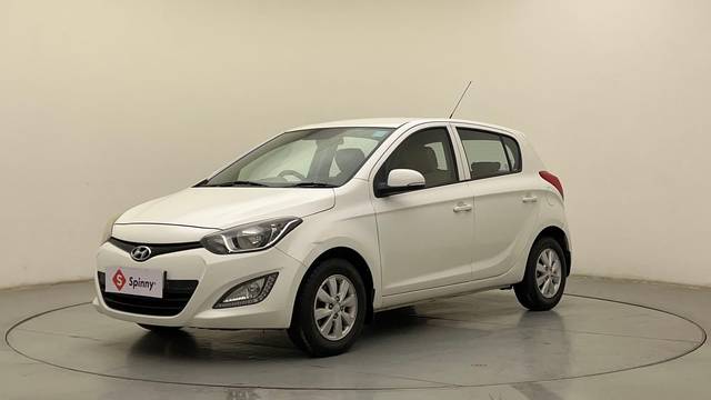 https://images10.gaadi.com/usedcar_image/4603740/original/637f79cfa176d34ace895fb1df1a458e.JPG?imwidth=6400