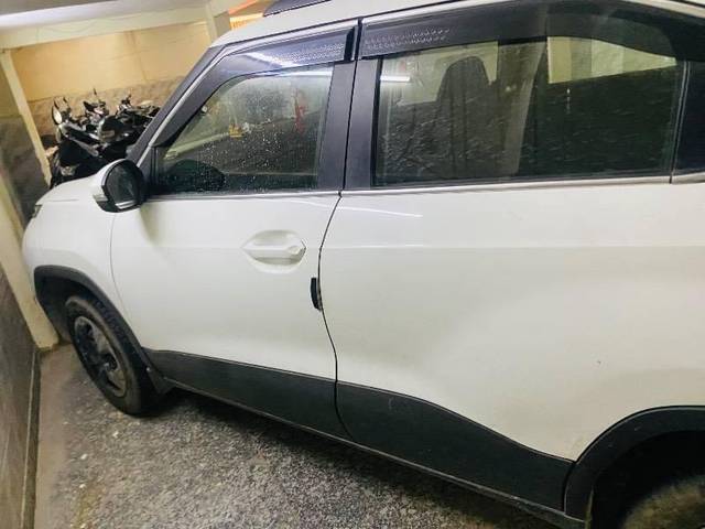 https://images10.gaadi.com/usedcar_image/4603758/original/processed_2671cc3b-b497-48b2-9fff-5b86f864732b.jpeg?imwidth=6400