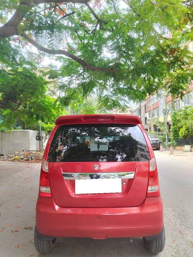 https://images10.gaadi.com/usedcar_image/4603759/original/processed_72303487188f5b30093a458b4e36a412.jpg?imwidth=6402