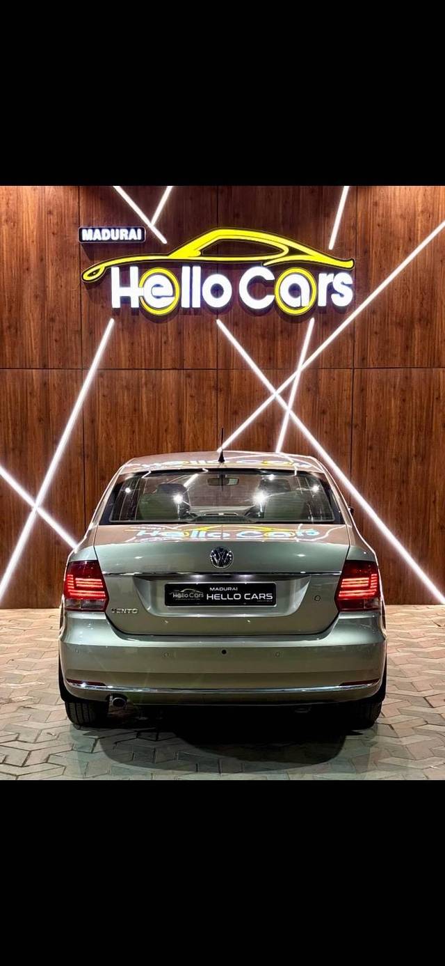 https://images10.gaadi.com/usedcar_image/4603844/original/processed_4220d8b78645a63a155231f03c8ae762.jpg?imwidth=6401