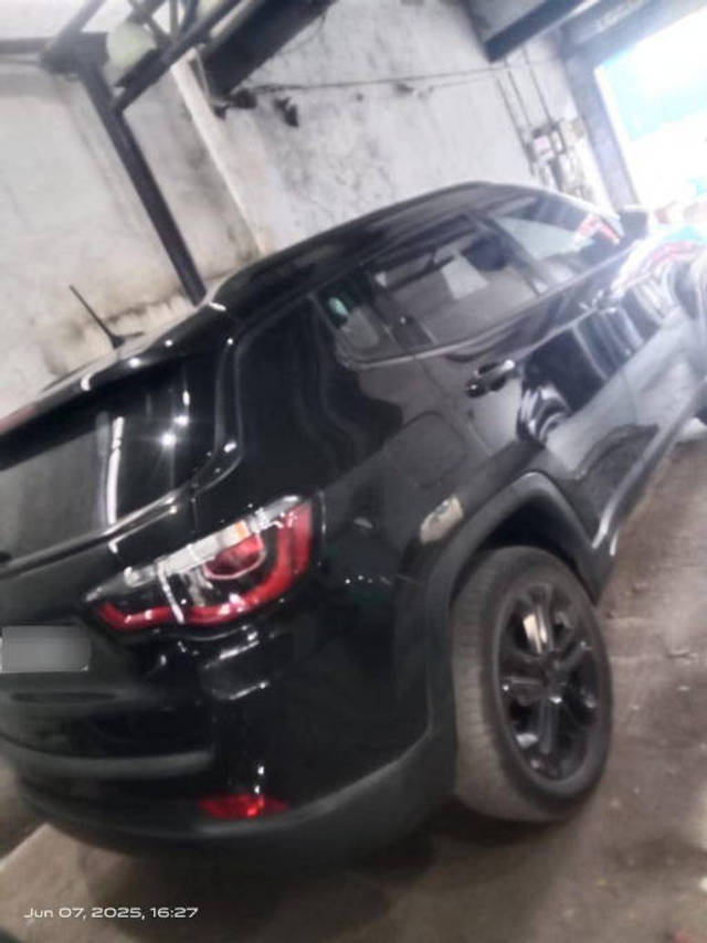 https://images10.gaadi.com/usedcar_image/4603845/original/processed_8bbe50d17a99ad11bca22ba366a14a8b.png?imwidth=6401