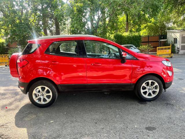 https://images10.gaadi.com/usedcar_image/4603878/original/processed_77d22970ab511b0f0d20a394b97b9aab.jpg?imwidth=6401