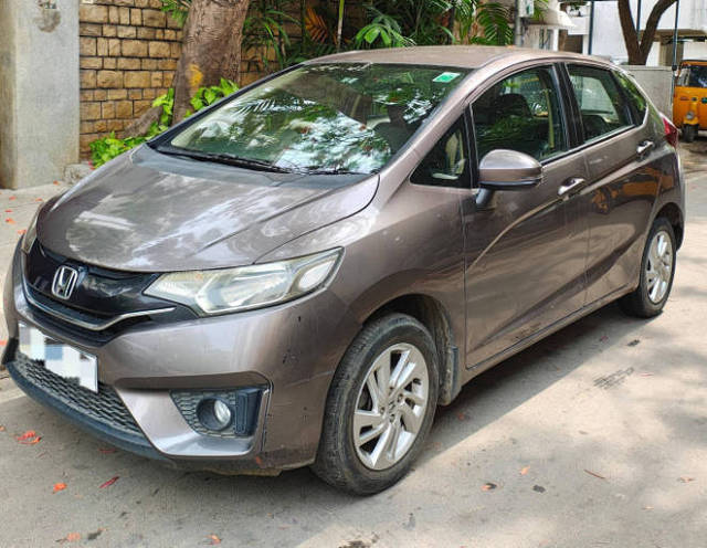 https://images10.gaadi.com/usedcar_image/4603898/original/84cae843d7109dec75188cc9de215c08.png?imwidth=6400