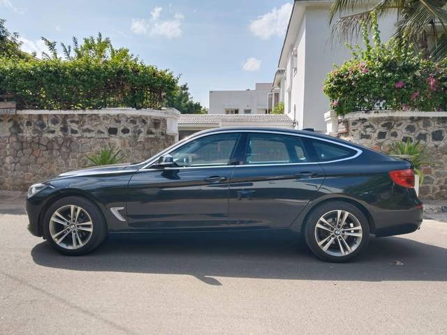https://images10.gaadi.com/usedcar_image/4603900/original/processed_9aaa714a6d866f00061ead20ef9d14c3.jpg?imwidth=6401