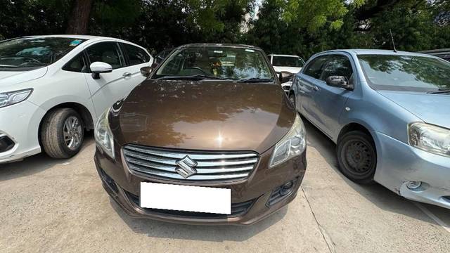 https://images10.gaadi.com/usedcar_image/4603915/original/processed_1c0e3e2e-6c93-4264-bf4e-51aa376cb12e.jpeg?imwidth=6402