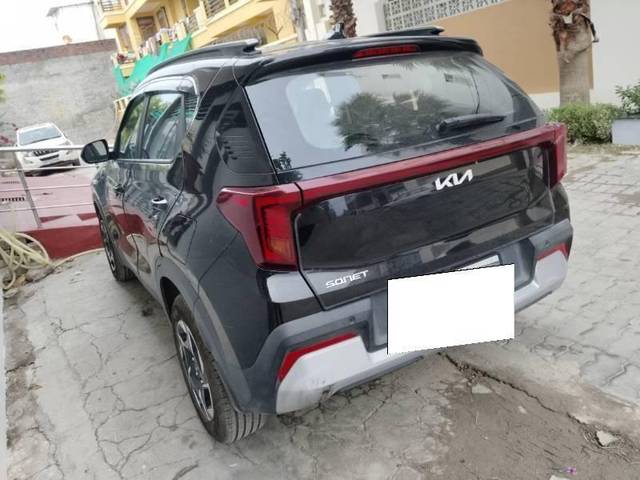 https://images10.gaadi.com/usedcar_image/4603925/original/processed_processed_d33c9042-149d-4846-8008-96530821e3e9.jpg?imwidth=6401