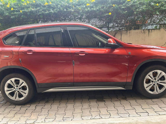 https://images10.gaadi.com/usedcar_image/4603930/original/e9d3c3b2de06c54f061136d63d723f97.png?imwidth=6401