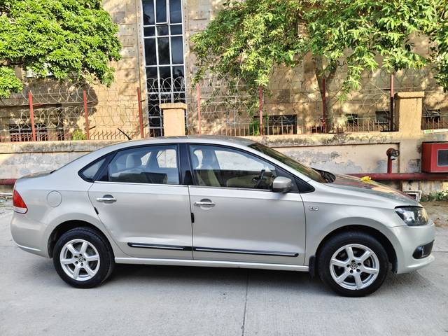 https://images10.gaadi.com/usedcar_image/4603943/original/ec3d06b816cb147e0f325318ce494b14.jpg?imwidth=6401