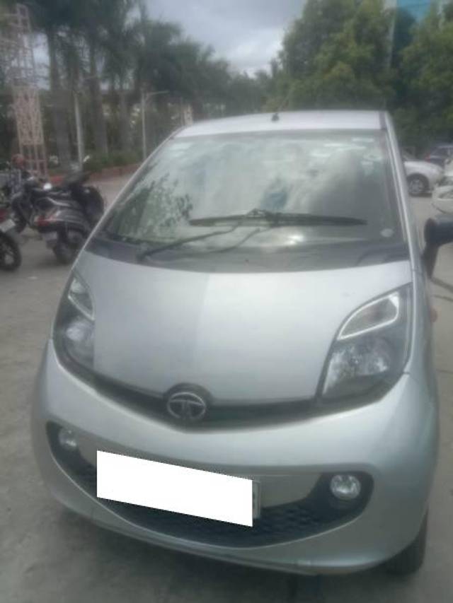 https://images10.gaadi.com/usedcar_image/4603957/original/processed_8a59fc18-33a8-4176-8af8-fc098715f70c.jpg?imwidth=6400