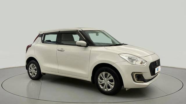 https://images10.gaadi.com/usedcar_image/4603994/original/d5ebc040dd188dc871b50dfc26f2b880.jpg?imwidth=6400