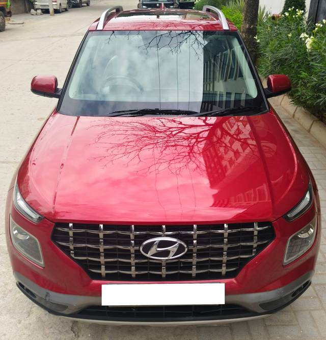 https://images10.gaadi.com/usedcar_image/4604000/original/processed_d8521e38-1928-4251-93c3-d0342b4f2907.jpg?imwidth=6400