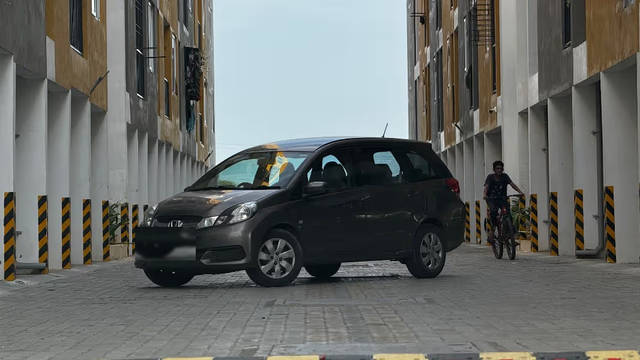 https://images10.gaadi.com/usedcar_image/4604030/original/778c4cb7-7a4a-4cf2-9449-40a7c8451649.png?imwidth=6401