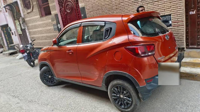 https://images10.gaadi.com/usedcar_image/4604057/original/81ba609f-b3b4-4997-aee0-023990596292.png?imwidth=6400