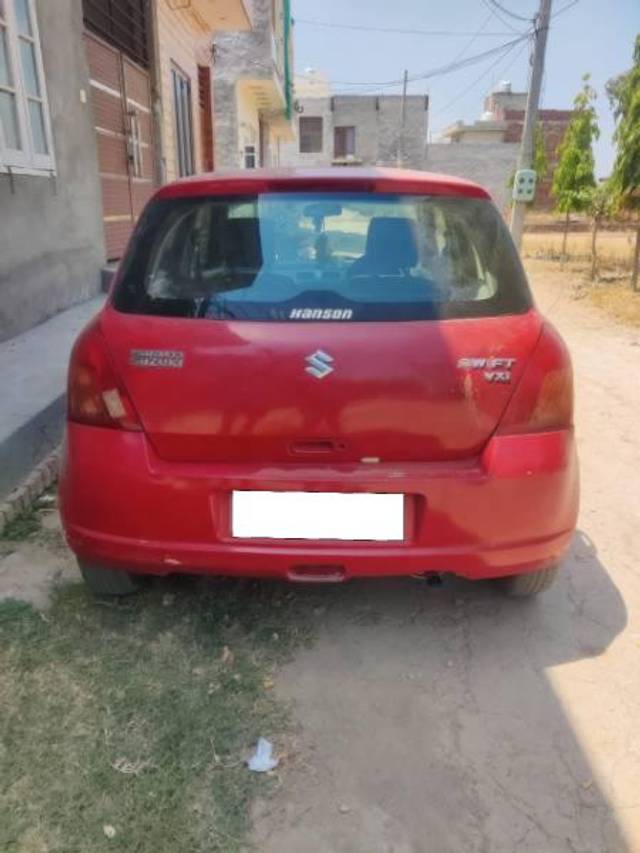 https://images10.gaadi.com/usedcar_image/4604069/original/processed_d380231c-5ffe-45a4-8016-13022c3627c9.jpg?imwidth=6402