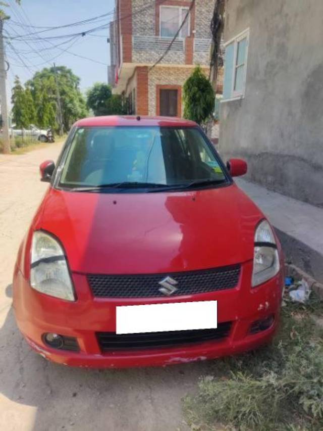 https://images10.gaadi.com/usedcar_image/4604069/original/processed_e516975e-de13-4098-b5dd-4877eaa4da5f.jpg?imwidth=6400