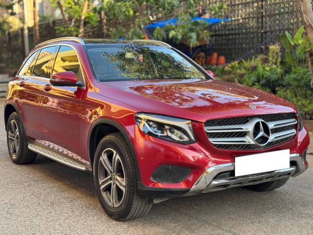 https://images10.gaadi.com/usedcar_image/4604074/original/processed_51765041-63cc-4c23-918f-4f735a65abc2.jpg?imwidth=6400