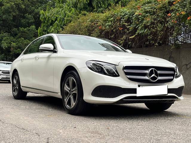 https://images10.gaadi.com/usedcar_image/4604082/original/processed_55d2f7d3e721c21d9a19dbdf89482558.jpg?imwidth=6400