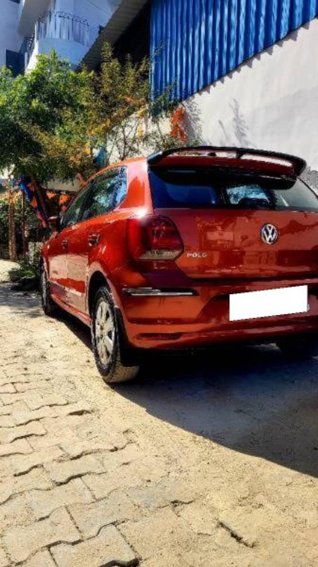 https://images10.gaadi.com/usedcar_image/4604091/original/processed_be2edbfe-31c0-4b24-8be9-6fa18675ab6f.jpg?imwidth=6402