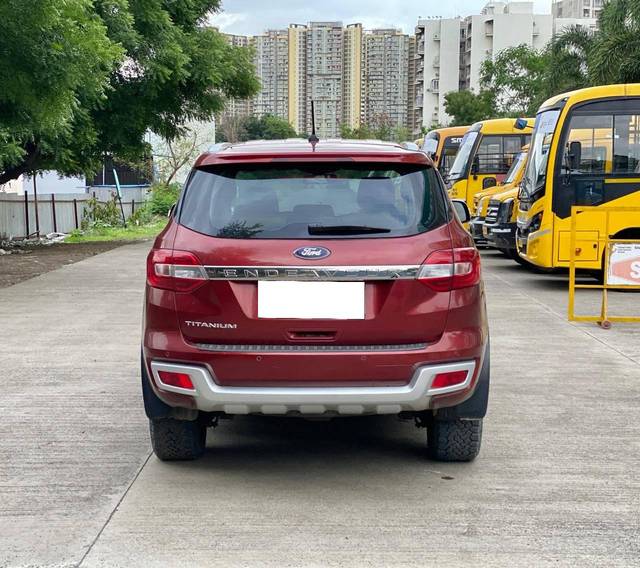 https://images10.gaadi.com/usedcar_image/4604132/original/processed_3912ca67d74c822bc0c1c1280d32fa6d.jpg?imwidth=6402