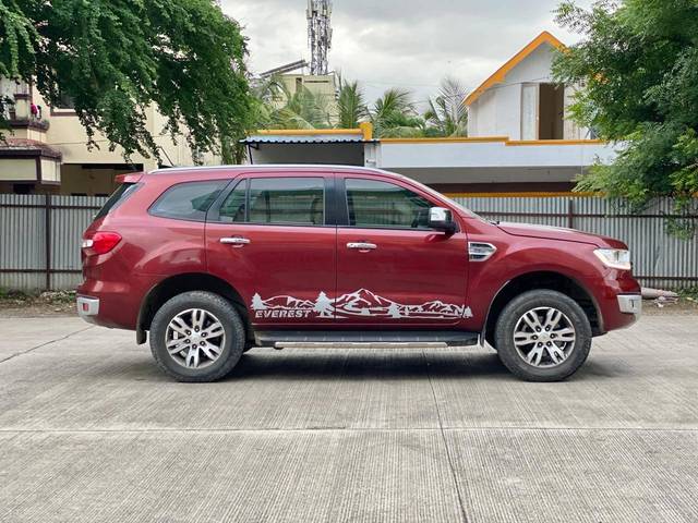 https://images10.gaadi.com/usedcar_image/4604132/original/processed_f96e960c52ac24648bbff7f779b3be58.jpg?imwidth=6401
