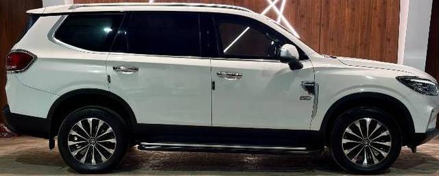 https://images10.gaadi.com/usedcar_image/4604135/original/processed_74fb341cc0f4e309ade77811f2e5c151.jpg?imwidth=6401