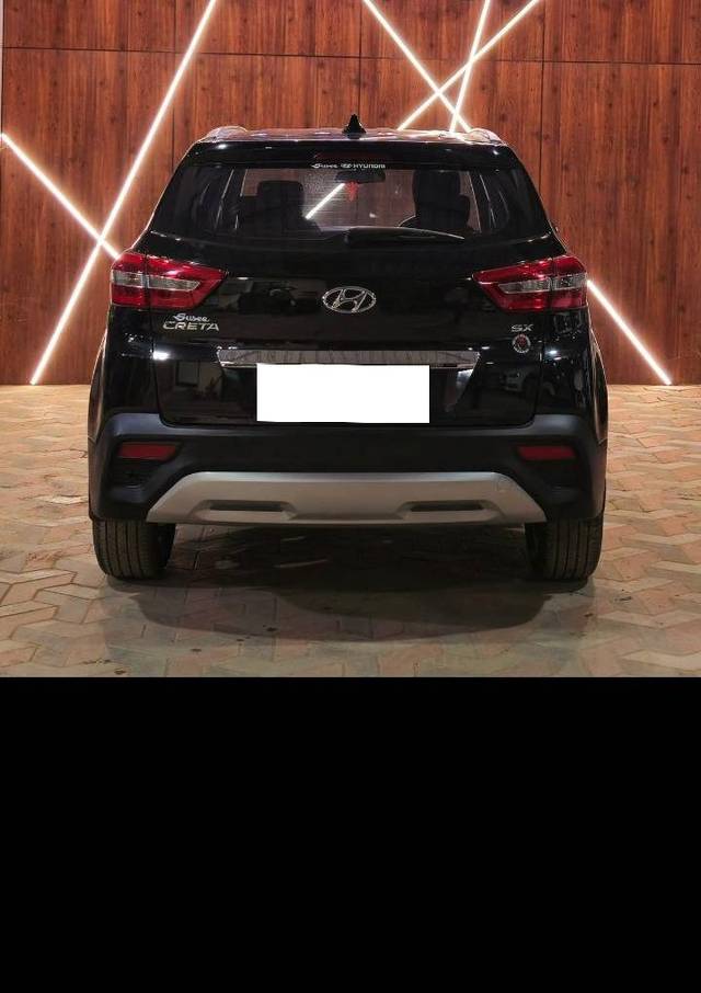 https://images10.gaadi.com/usedcar_image/4604147/original/processed_4645151907221907be7173a929e056f2.jpg?imwidth=6401