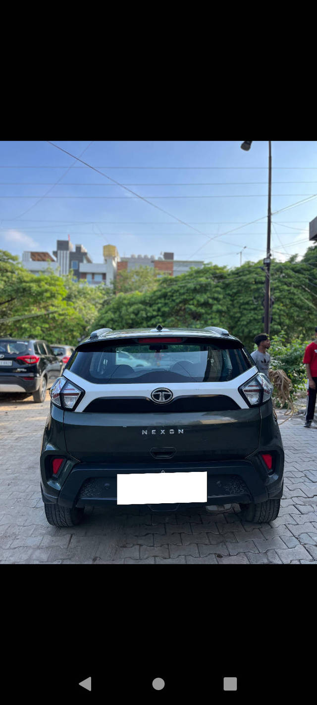 https://images10.gaadi.com/usedcar_image/4604153/original/processed_d311c8f0b7df1d0108c3dfded06ef65b.png?imwidth=6401