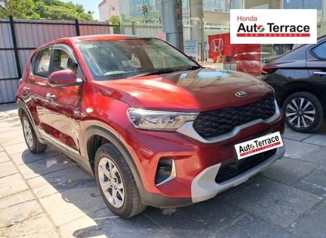 https://images10.gaadi.com/usedcar_image/4604156/original/34adad685f0429223af116139745e6b9.jpeg?imwidth=6400