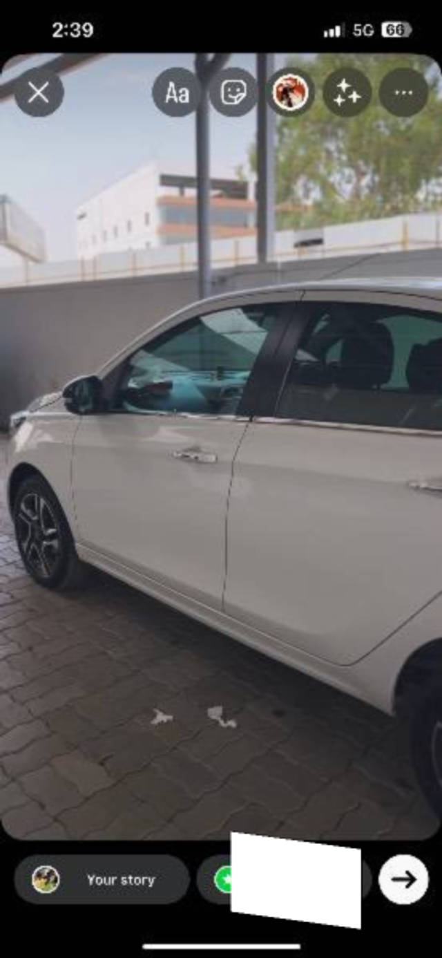 https://images10.gaadi.com/usedcar_image/4604220/original/processed_20ee21c8-e22d-42f7-a4ee-85767f4fe76d.png?imwidth=6401