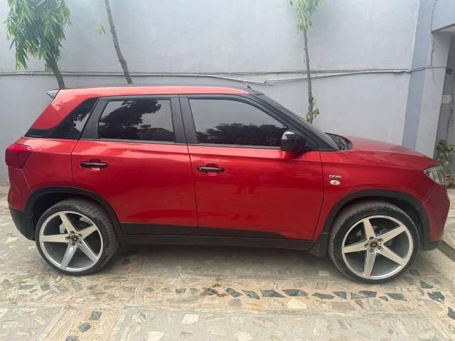 https://images10.gaadi.com/usedcar_image/4604249/original/processed_cef89679-5626-4ab1-b39b-923cca6c0b75.jpeg?imwidth=6401
