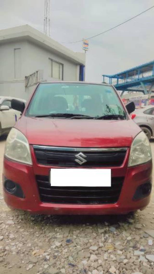 https://images10.gaadi.com/usedcar_image/4604261/original/processed_79f87c98-327c-4b03-a3ac-2bdc2452878b.jpg?imwidth=6400