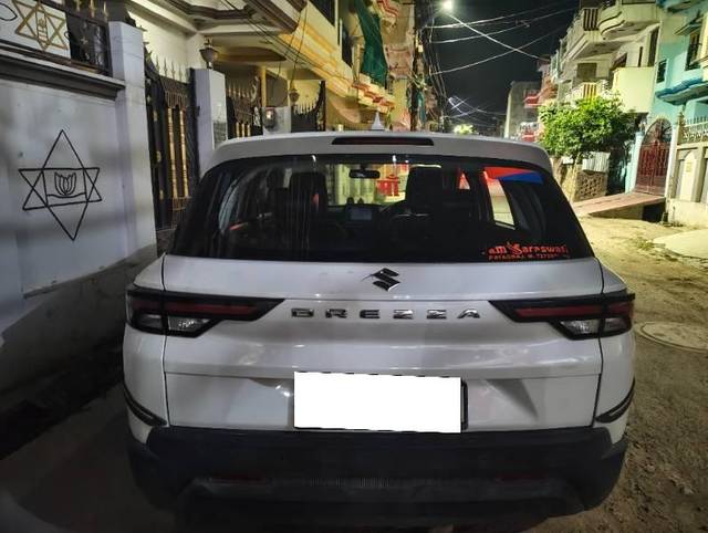 https://images10.gaadi.com/usedcar_image/4604267/original/processed_45960681-fece-44b6-8dce-5e8d078b0f92.jpg?imwidth=6401