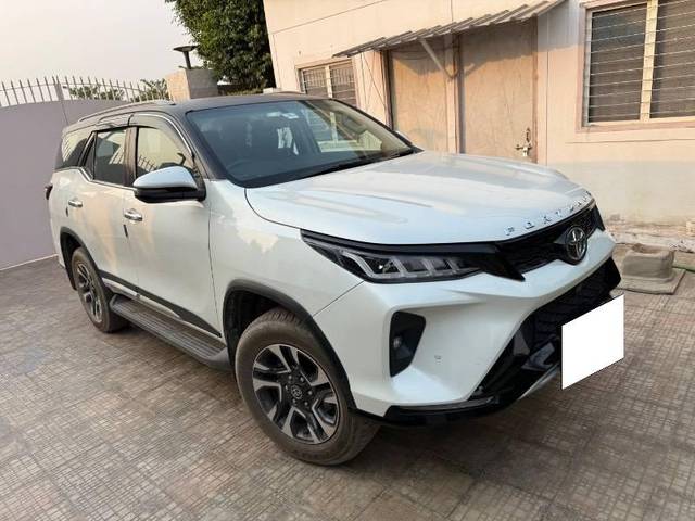 https://images10.gaadi.com/usedcar_image/4604287/original/processed_4d17bac6-fb54-4db2-915e-bf1c67d2e161.jpeg?imwidth=6400