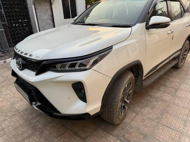 https://images10.gaadi.com/usedcar_image/4604287/original/processed_6a4ffa83-5c8e-49a7-83cc-015fba8a2b60.jpeg?imwidth=6401