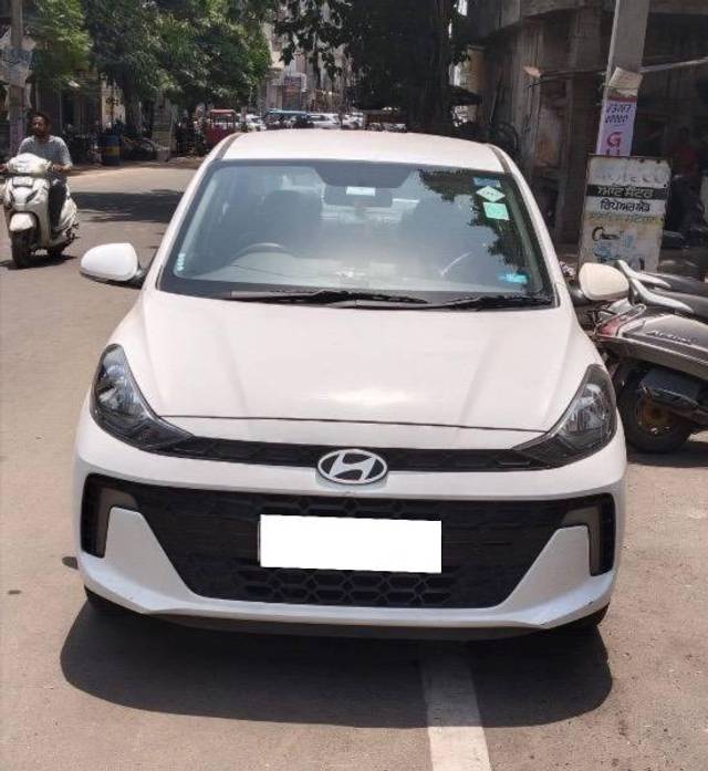 https://images10.gaadi.com/usedcar_image/4604290/original/processed_d5f4085c-e1f1-4287-8919-ac7110248dfb.jpeg?imwidth=6402