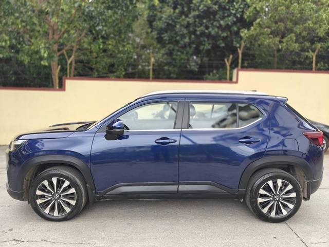 https://images10.gaadi.com/usedcar_image/4604291/original/processed_9a5f67a3743795d2ef4de2f2cf64925e.jpg?imwidth=6402