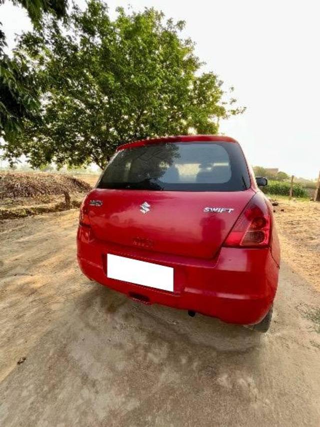 https://images10.gaadi.com/usedcar_image/4604348/original/processed_d5e7cec5-88dc-44c6-ae09-7d0e6d0d0975.jpeg?imwidth=6401